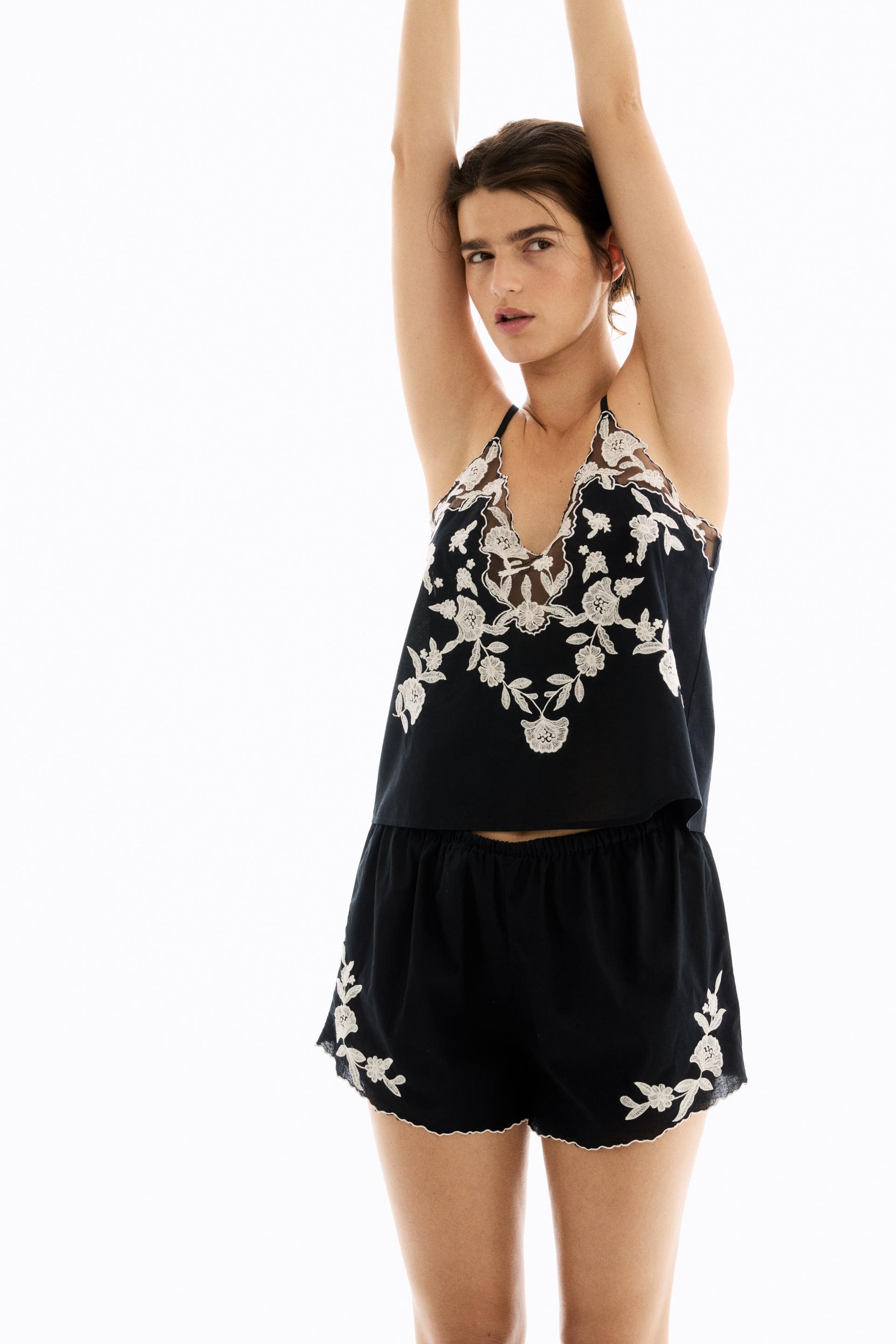 embroidered cotton pajamas