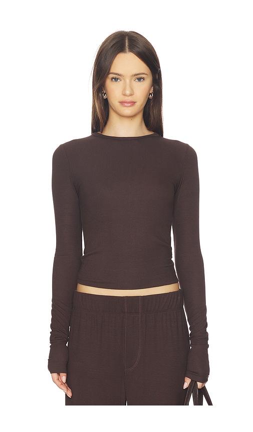 eterne long sleeve fitted top in chocolate. - size s (also in xs)
