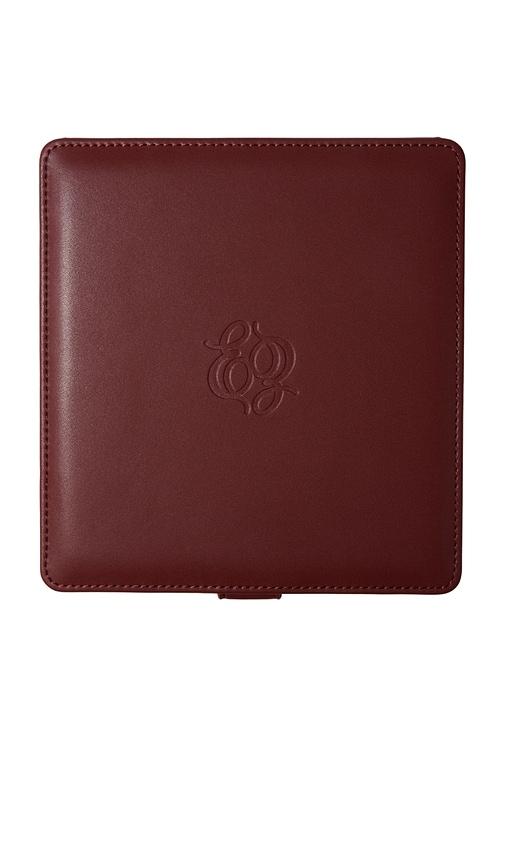 etoile collective capsule case in burgundy.