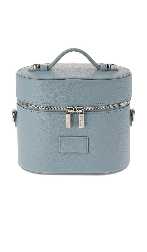 etoile collective oval toiletry case in robin blue.