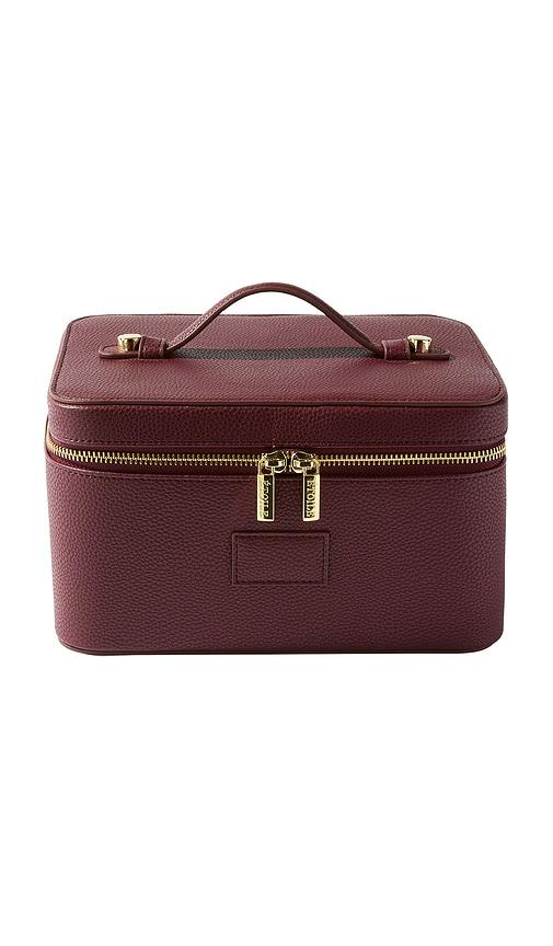 etoile collective vanity case in burgundy.