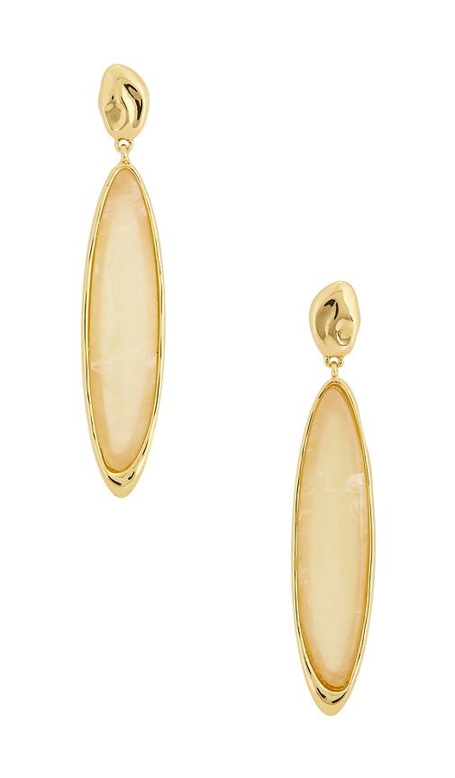 ettika liquid resin dangle earring in beige.