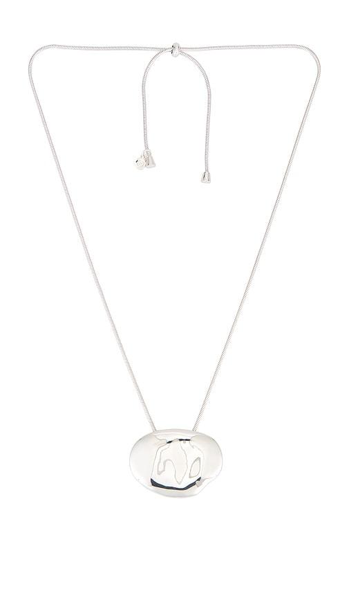 ettika molten metal pendant necklace in metallic silver.