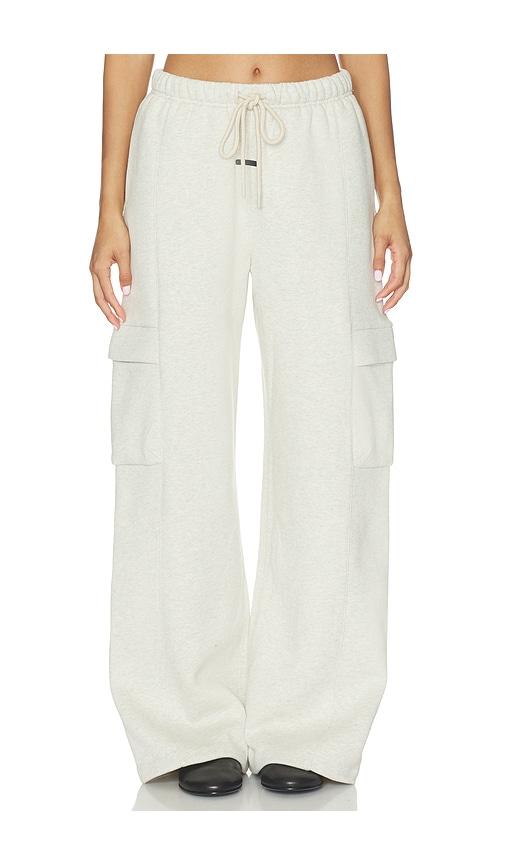 fear of god essentials cargo relaxed sweatpant in grey. - size m (also in s, xs)