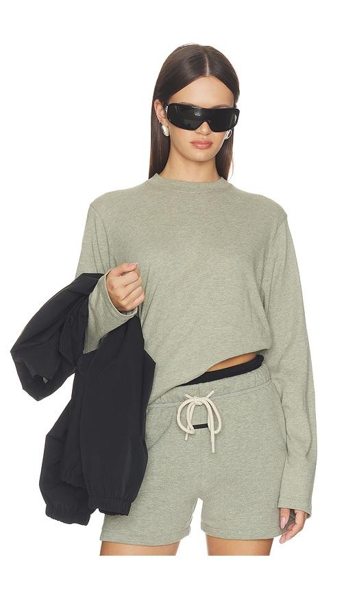 fear of god essentials classic fit long sleeve tee in green. - size l (also in m, s, xs)