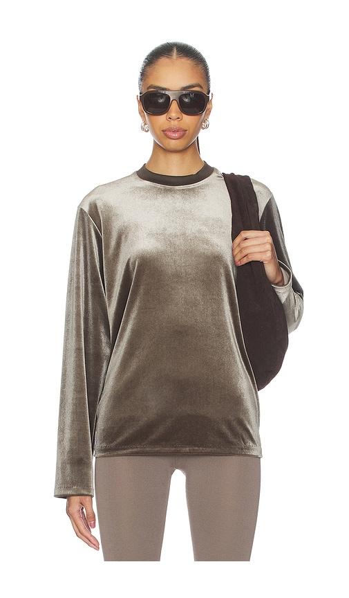 fear of god essentials classic long sleeve tee in brown. - size l (also in xs, s, m)