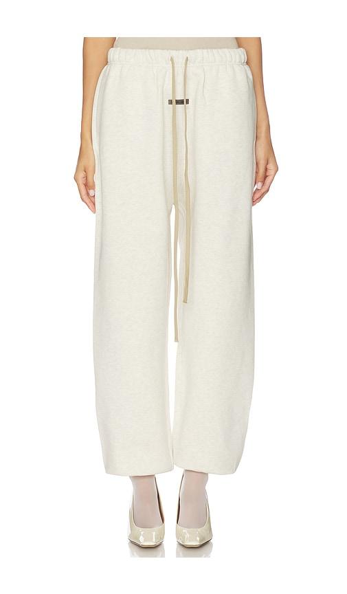 fear of god essentials classic sweatpant in white. - size m (also in s, xs)
