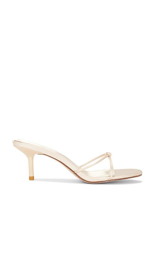 femme la maeve slipper in cream. - size 6 (also in 7, 8)