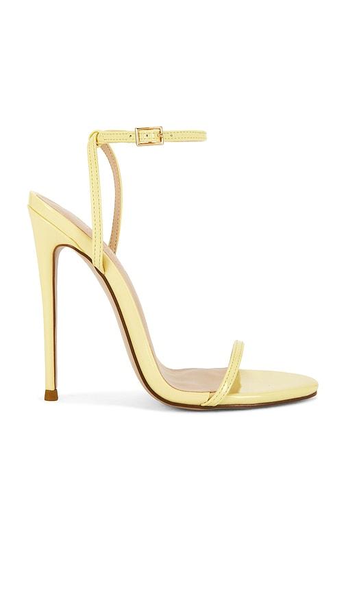 femme la necessary sandal in yellow. - size 5 (also in 6, 7, 8, 9)
