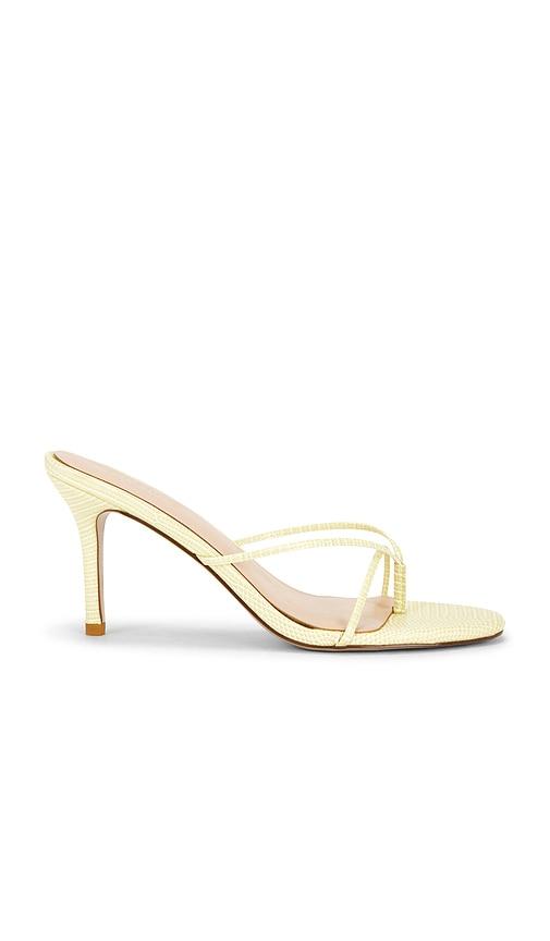 femme la sicilian slipper in yellow. - size 10 (also in 6, 7)