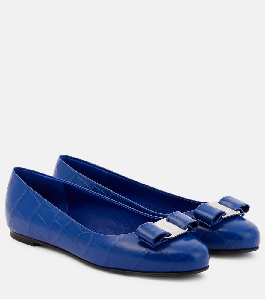 ferragamo vara bow croc-effect leather ballet flats