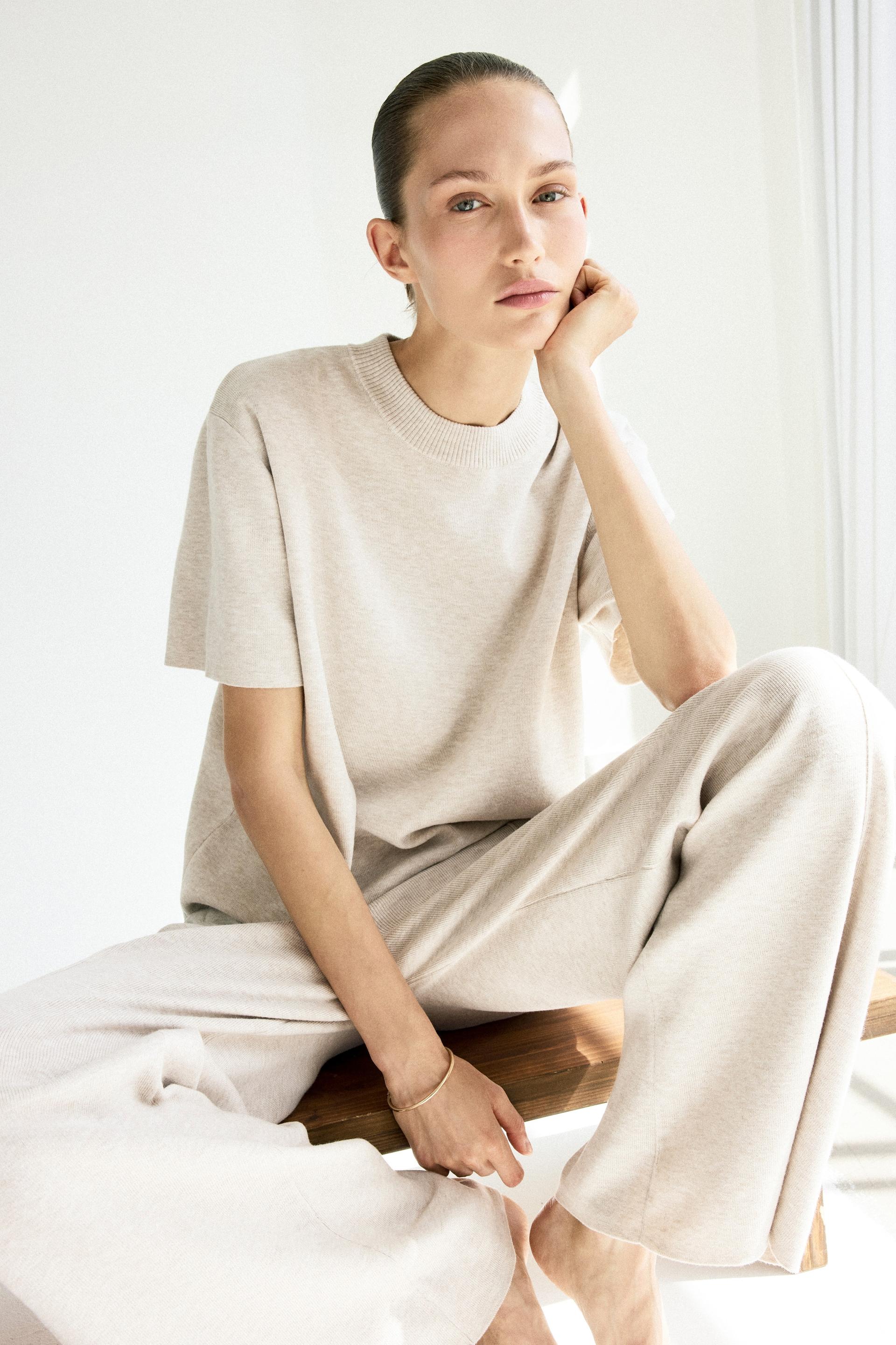 fine-knit t-shirt
