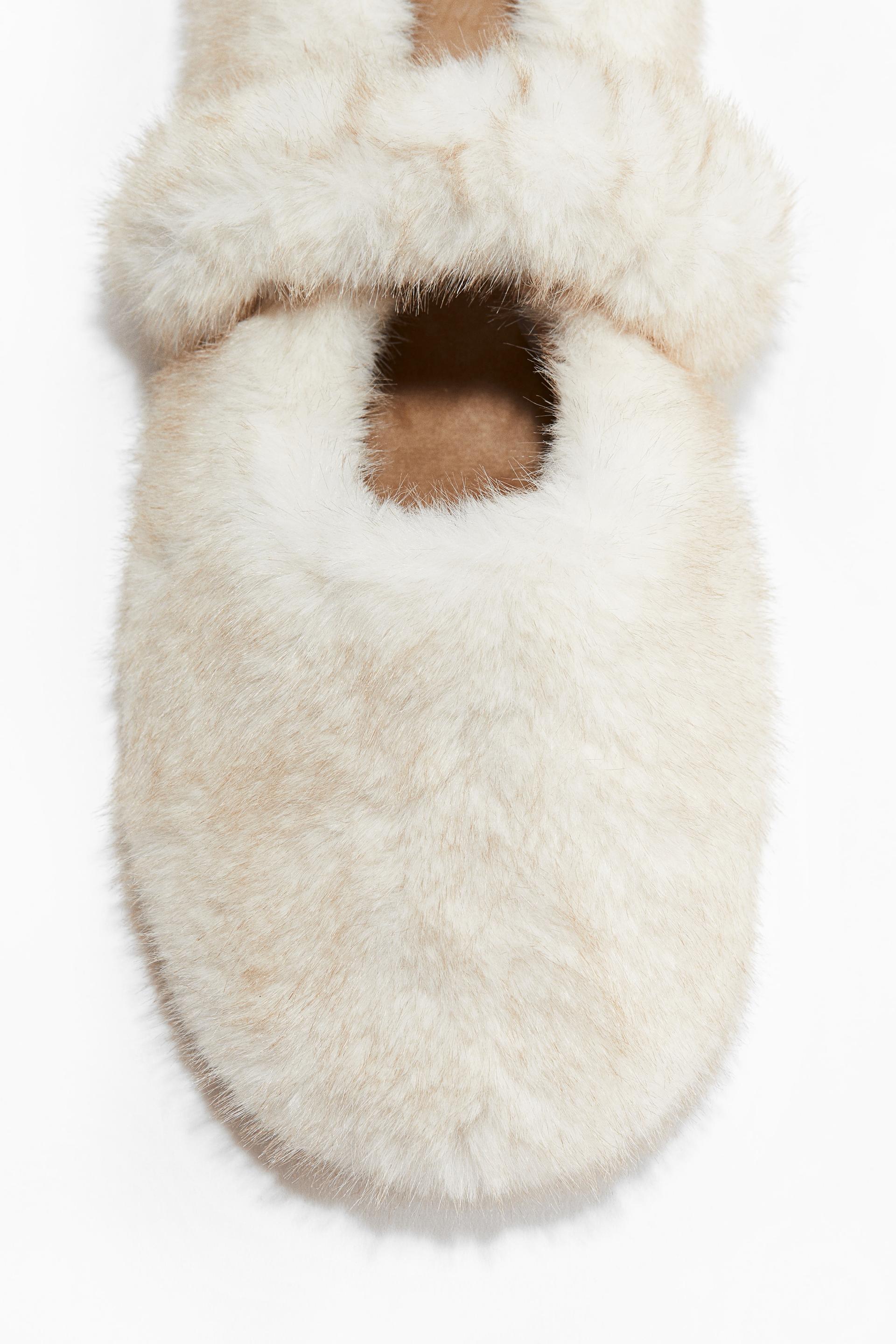 fluffy slippers