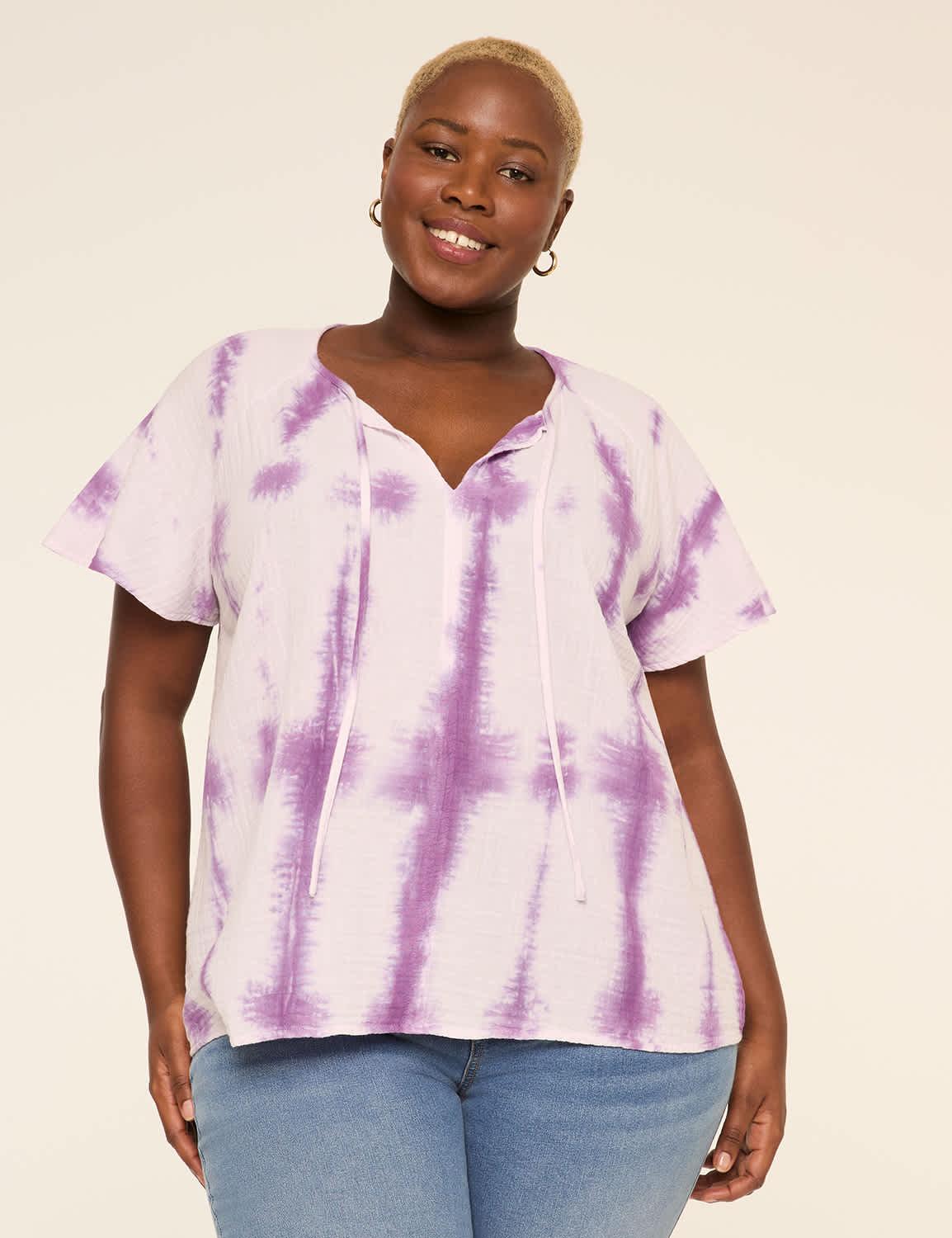 flutter-sleeve split-neck popover top