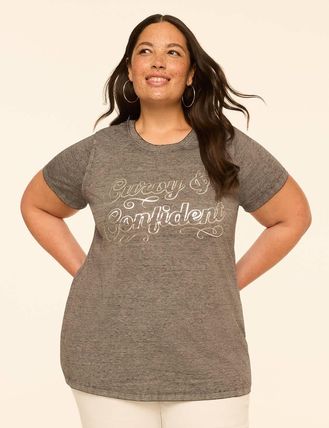 foiled curvy & confident graphic tee