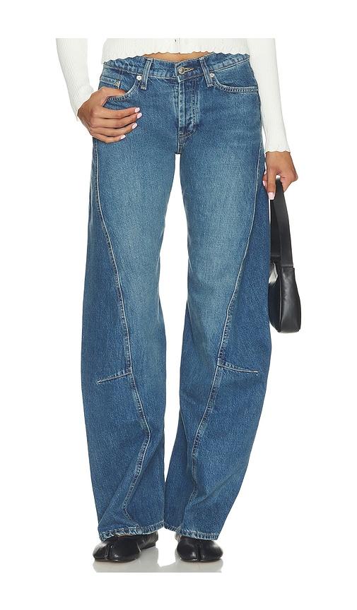 free people x we the free fable twisted seam jean in blue. - size 26 (also in 27, 29, 30)