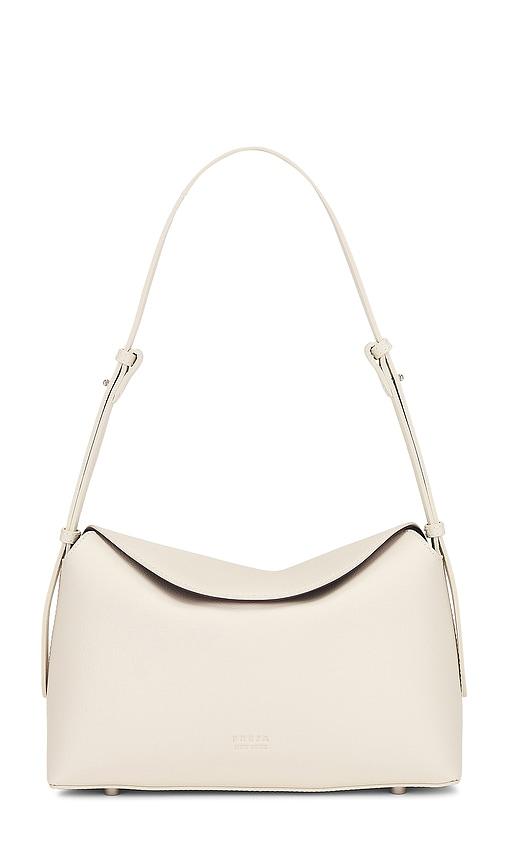 freja new york hudson bag in cream.