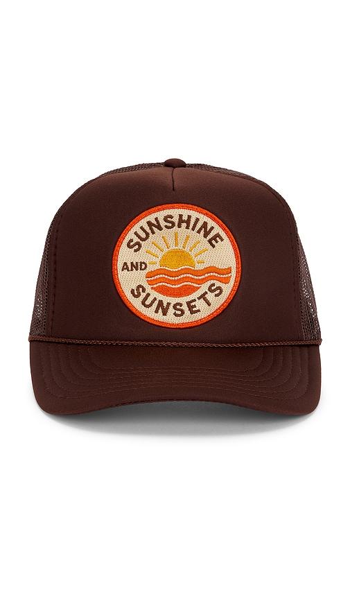 friday feelin sunshine & sunsets hat in brown.