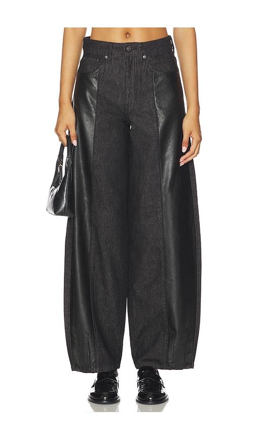gestuz junia high waisted barrel jeans in black. - size 24 (also in 26)