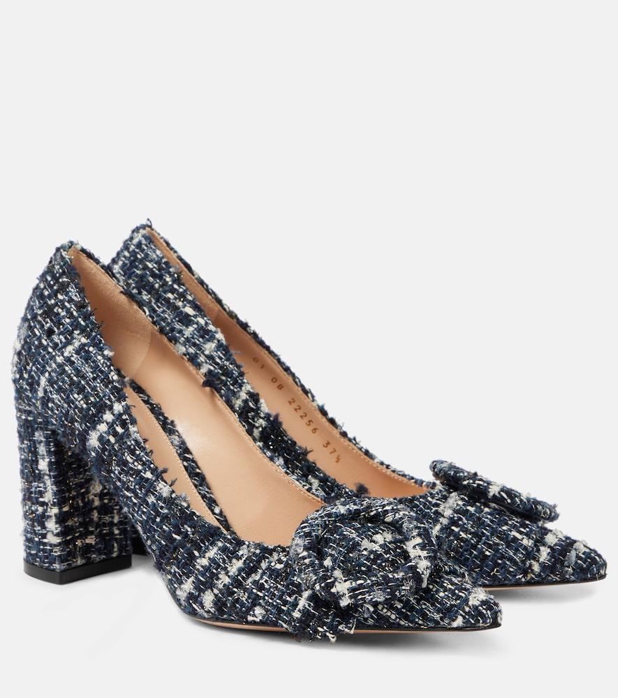 gianvito rossi bouclé pumps