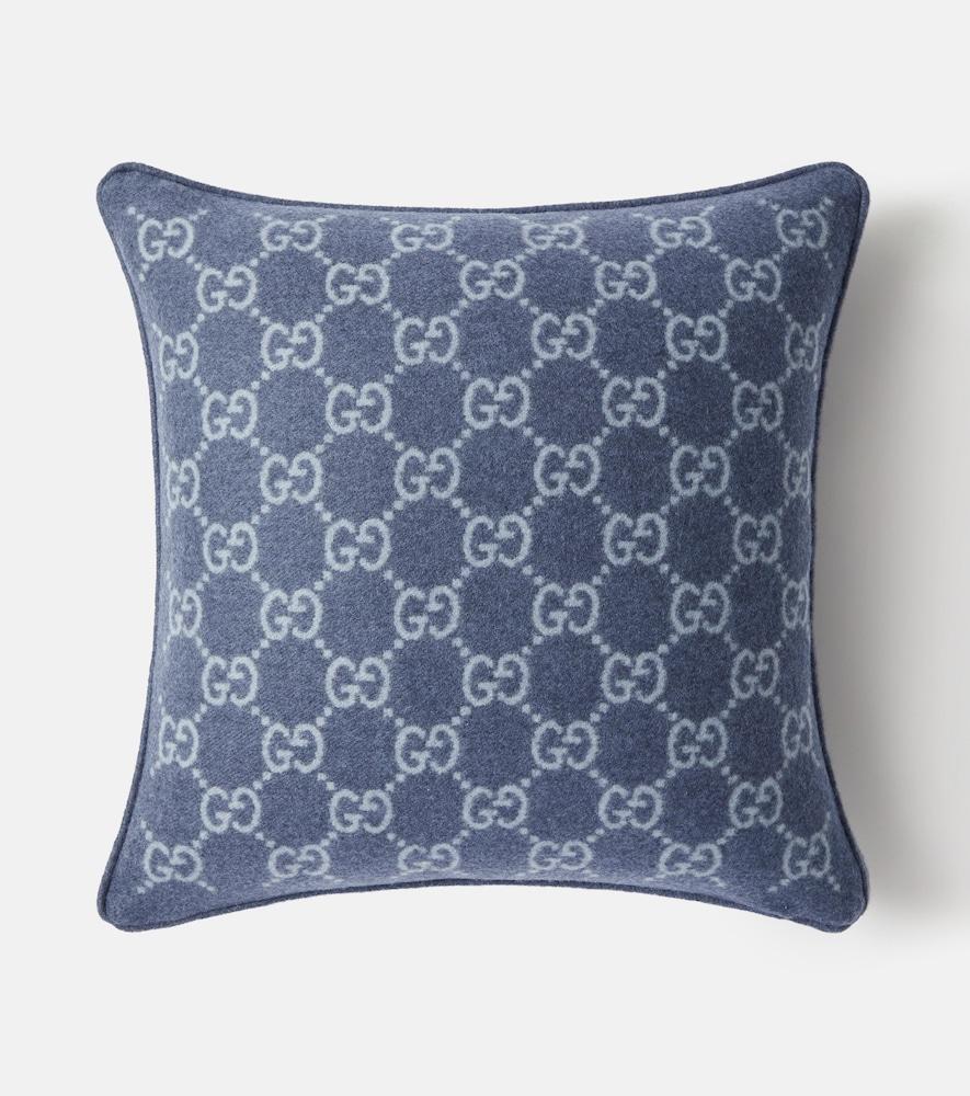 gucci gg wool and cashmere jacquard cushion
