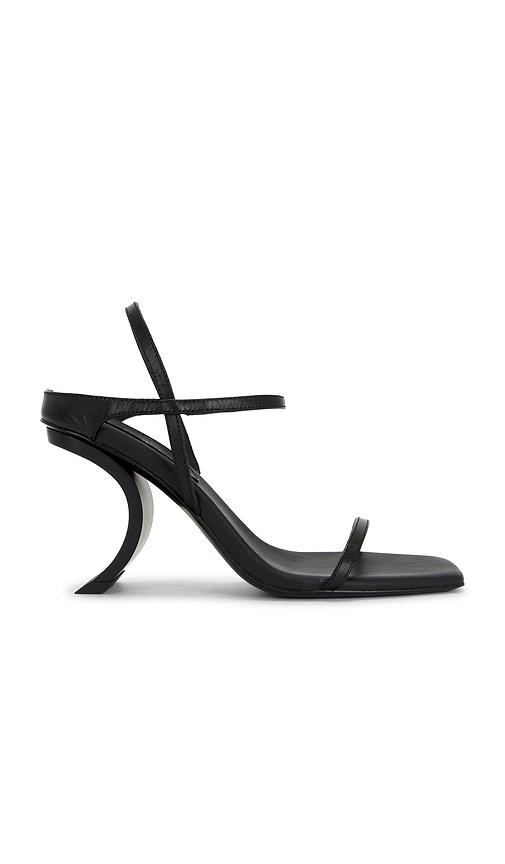 haelo rever sandal in black. - size 5 (also in 6, 7, 8, 9)