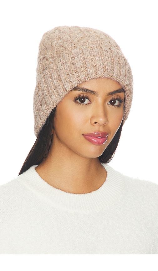 hat attack alpine cable beanie in tan.