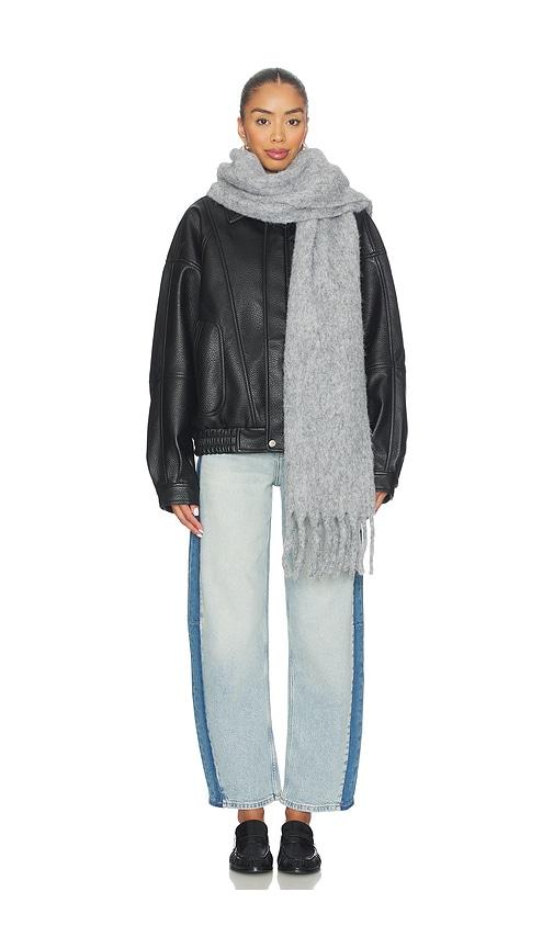 hat attack cozy solid scarf in grey.