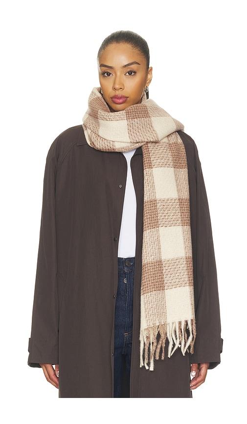 hat attack foundry check scarf in ivory.