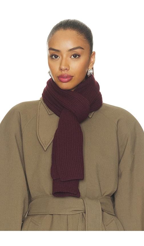 hat attack refined knit scarf in burgundy.