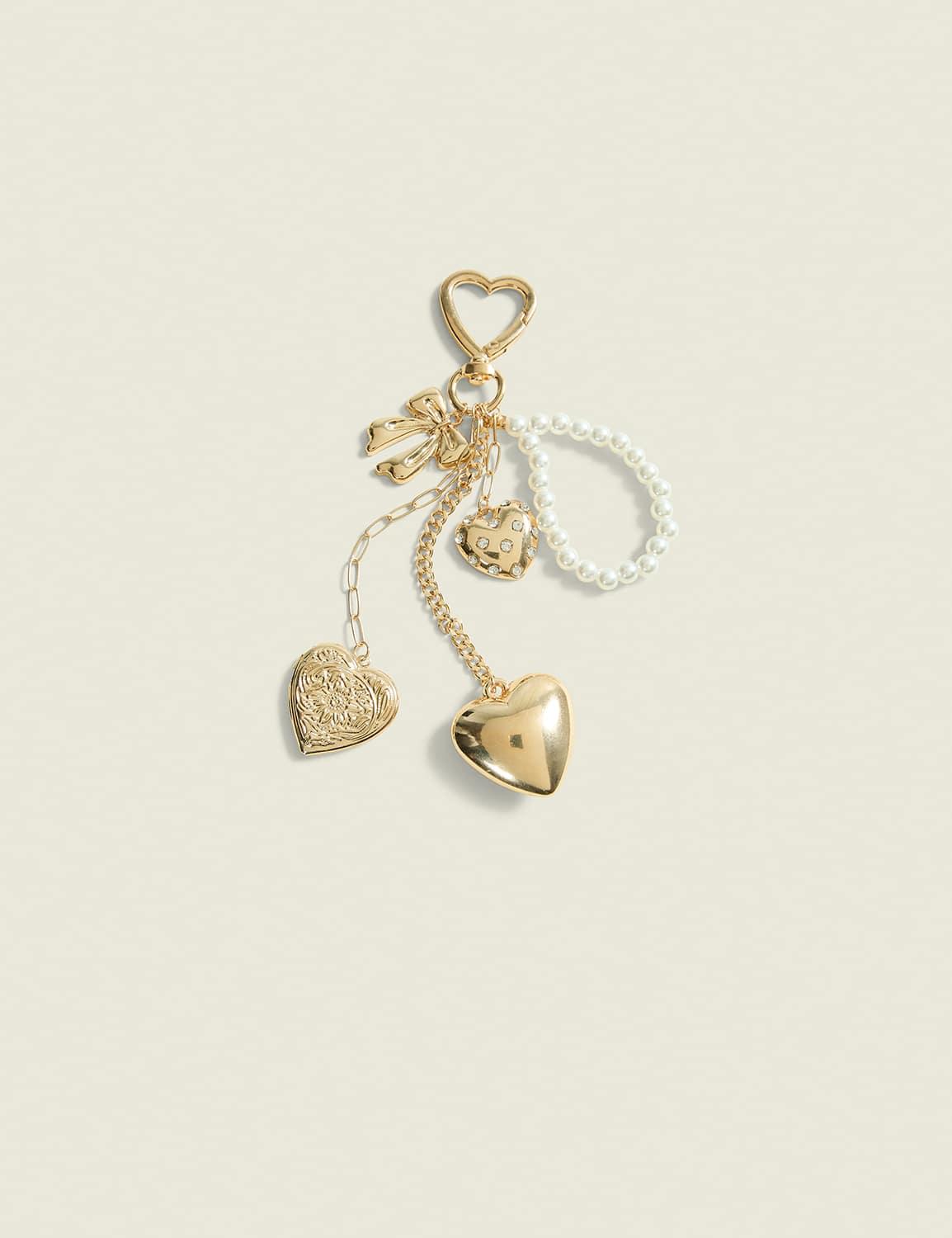heart & pearlized bag charm