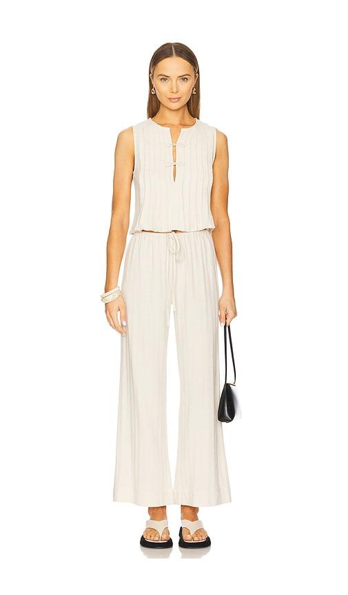 heartloom jolene set in beige. - size xl (also in xs)