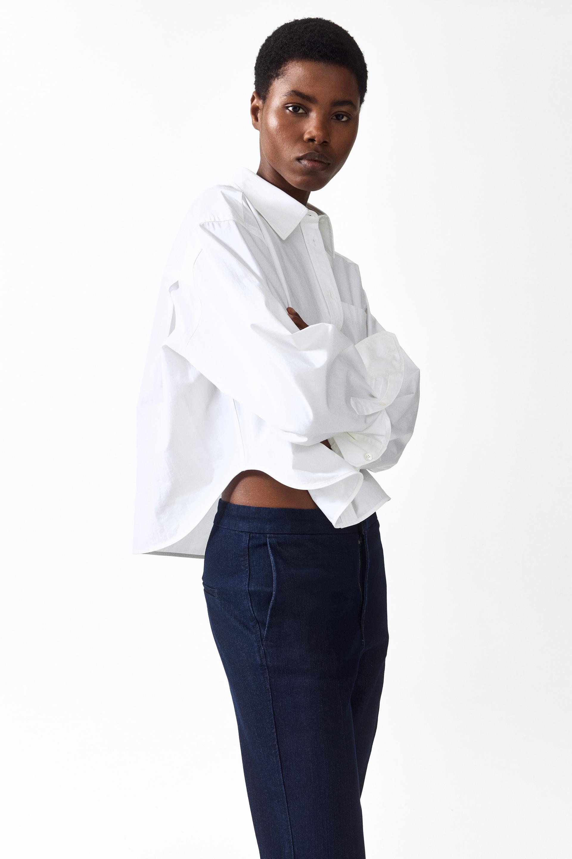 high-waist flared ankle jeans