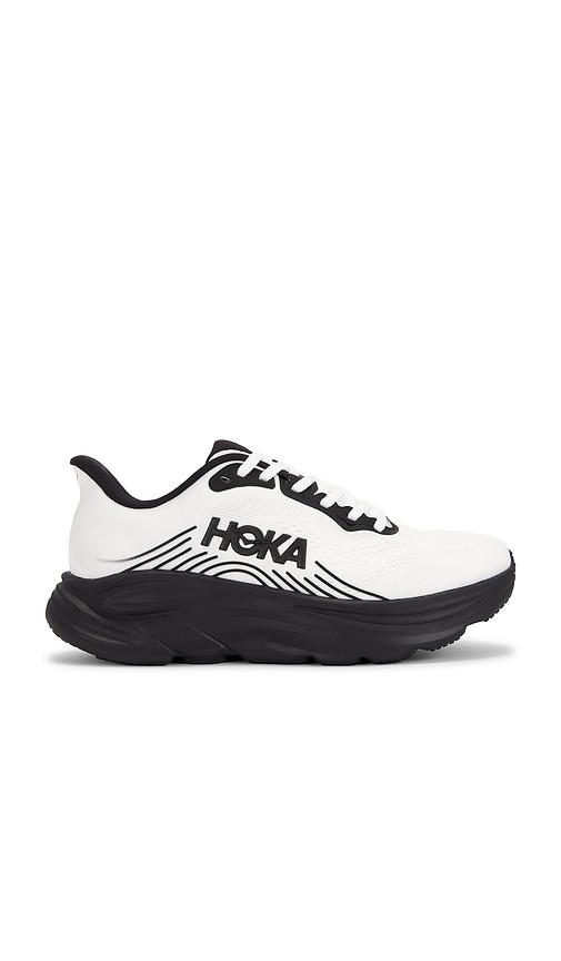 hoka clifton 11 sneakers in black & white. - size 10 (also in 6, 6.5, 7, 7.5, 8, 8.5, 9, 9.5)
