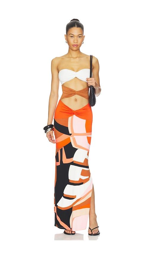 indah charlie printed maxi dress with solid bandeau panels in orange,white. - size l (also in m)