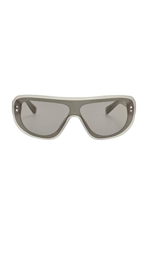 jacquemus square sunglasses in taupe.