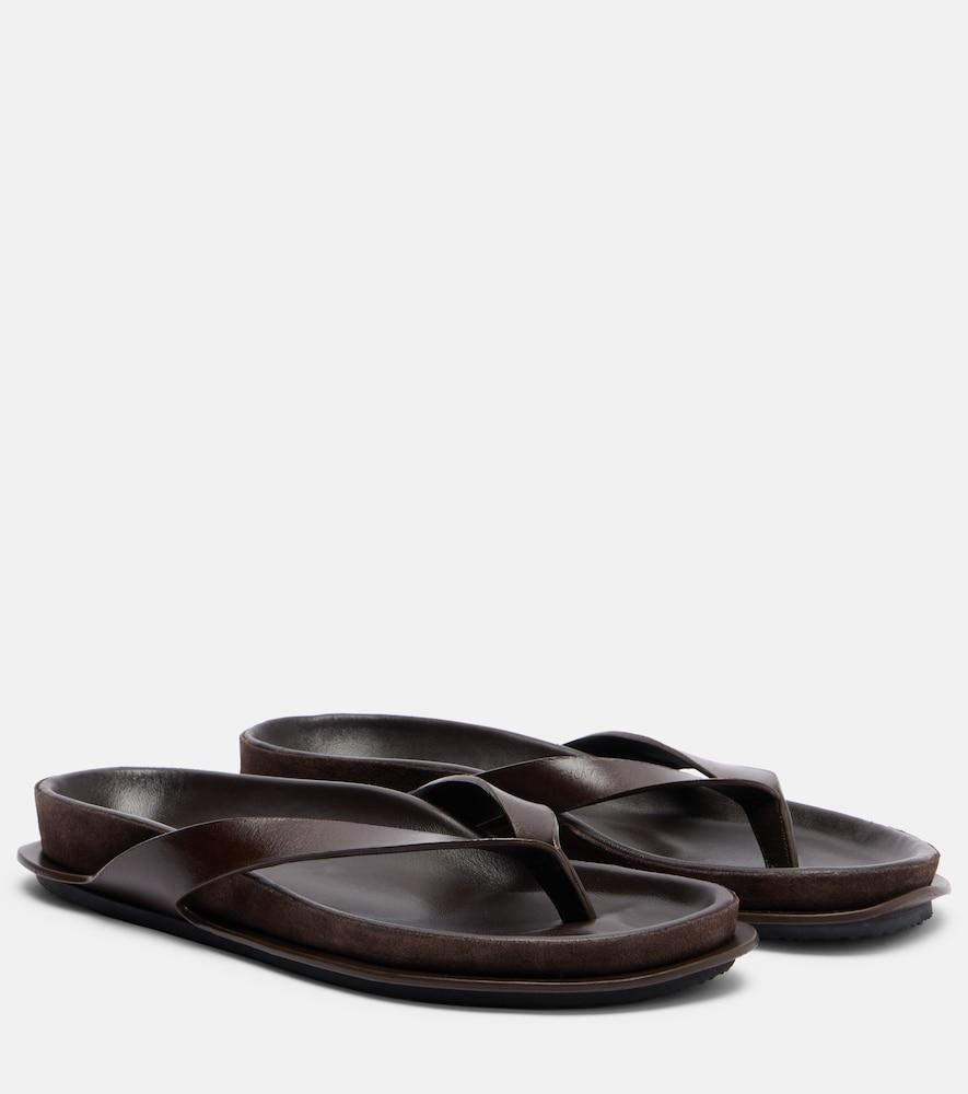 jacquemus tatanes leather thong sandals