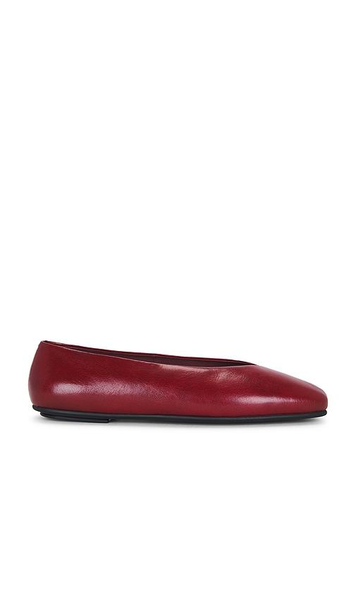 jeffrey campbell fathom flat in wine. - size 10 (also in 6.5, 8, 9)