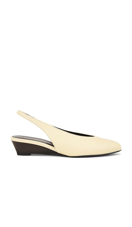 jeffrey campbell snoop pump in lemon. - size 7.5 (also in 8, 9.5)