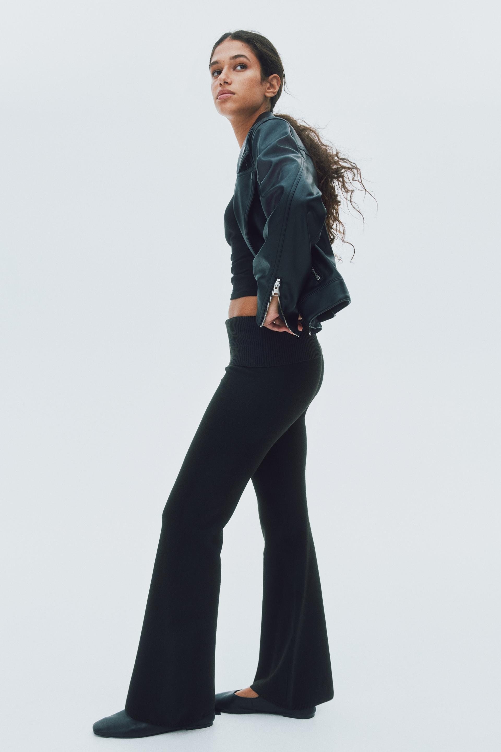 knit yoga pants