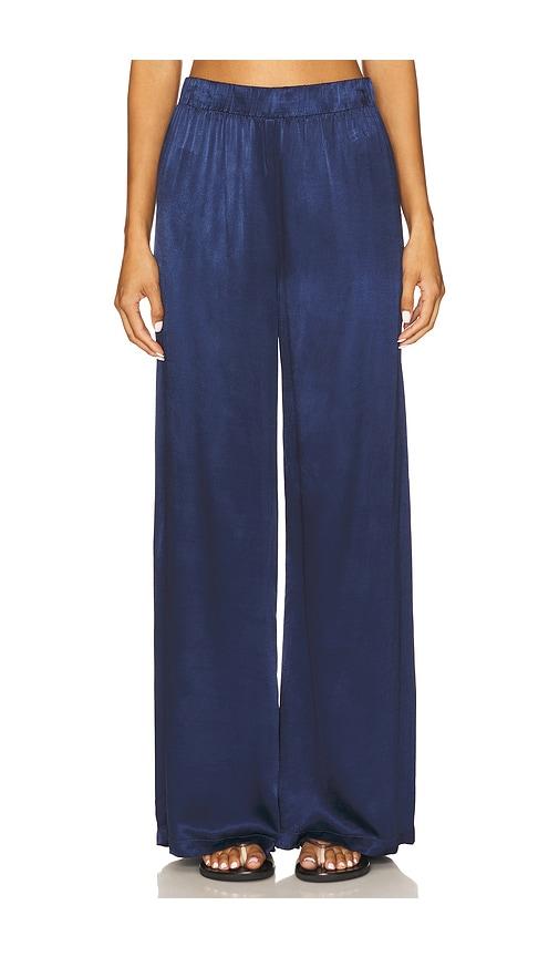 la made call chill silky wide leg long pant in navy. - size l (also in xl)