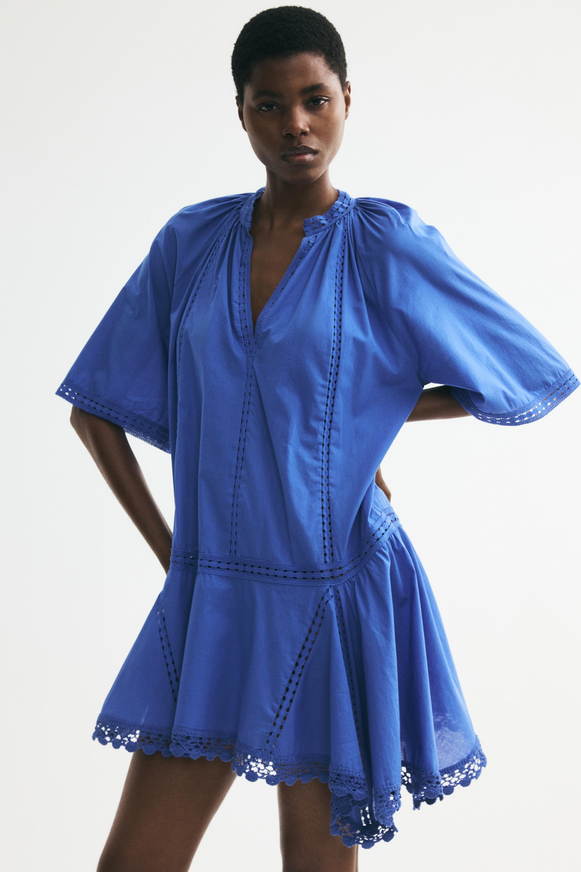 lace-inset cotton dress