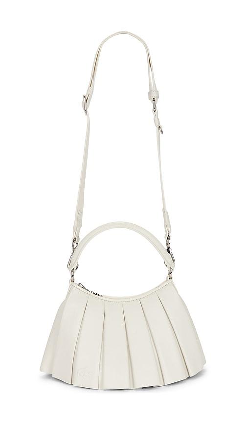 lacoste lenglen leather bag in white.