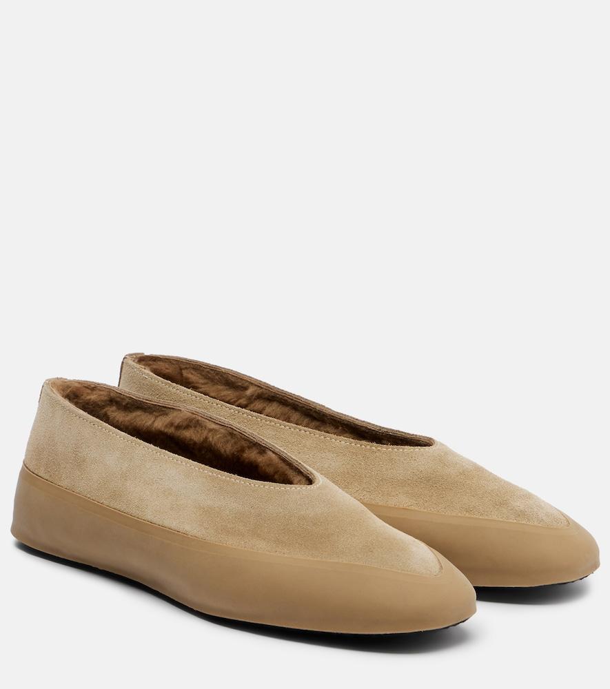 le monde béryl apres ski shearling-lined suede ballet flats