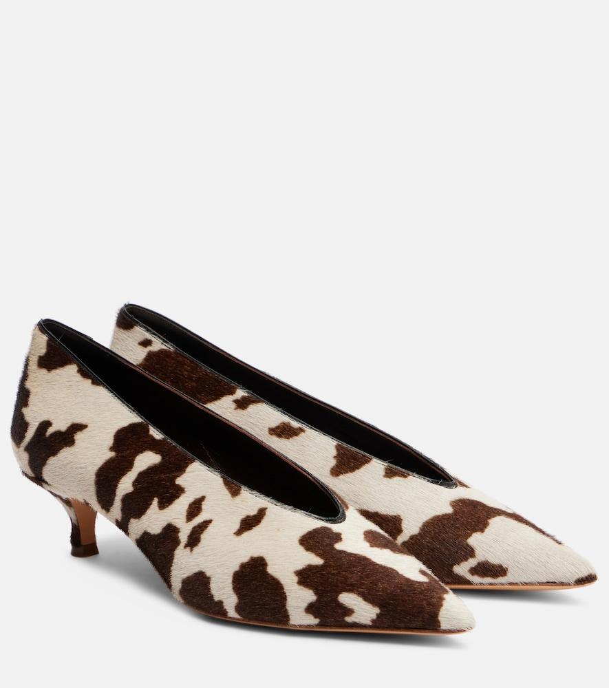 le monde béryl babouche cow-print calf hair pumps