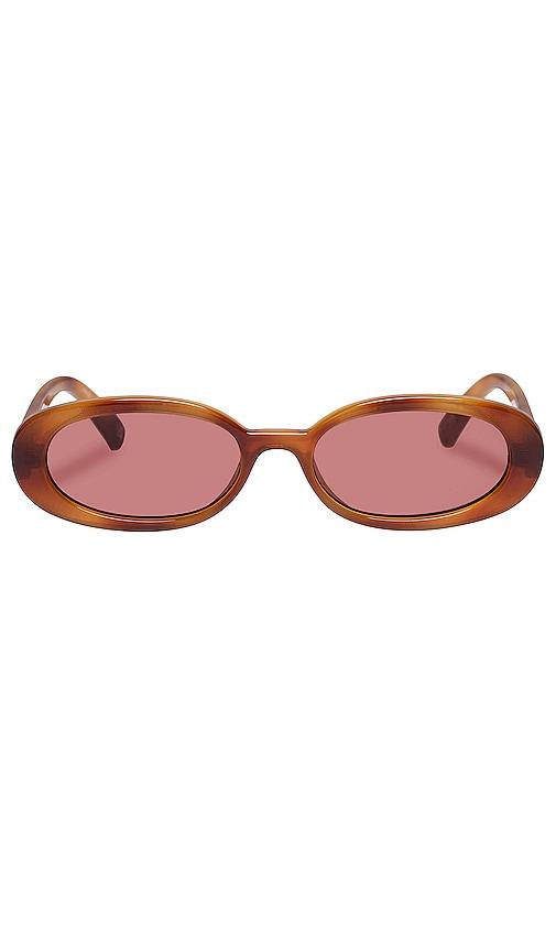 le specs outta love in brown.