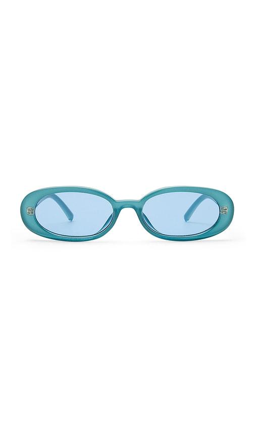 le specs outta love sunglasses in blue.
