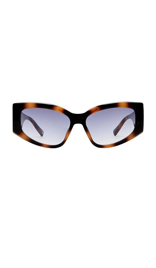 le specs the haunting sunglasses in brown.