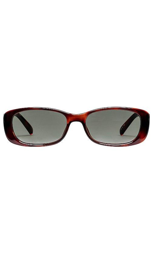 le specs unreal! in brown.