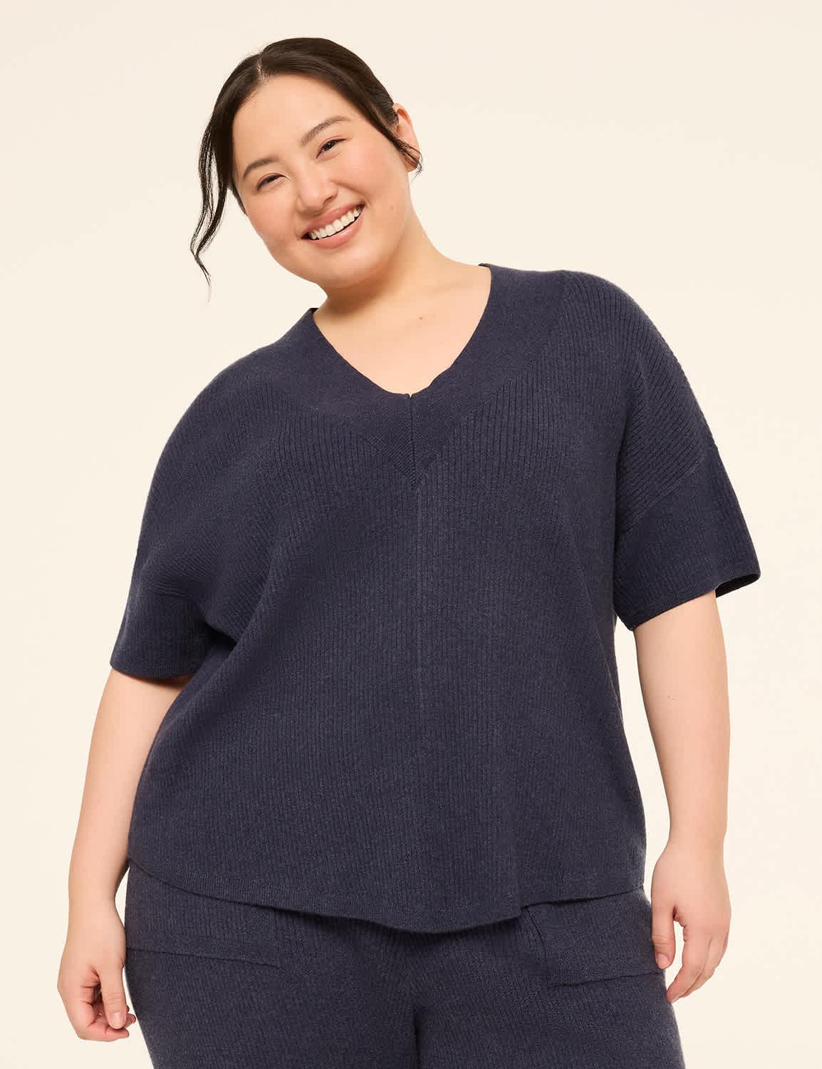 livi short-sleeve v-neck sweater